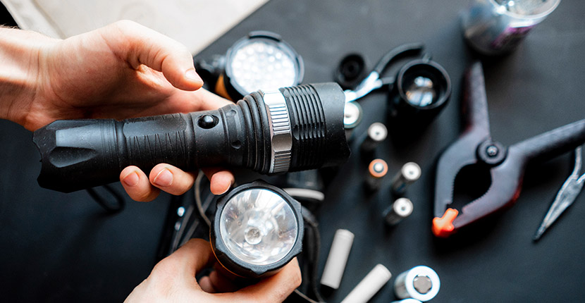 Flashlights with alkaline and lithium batteries.