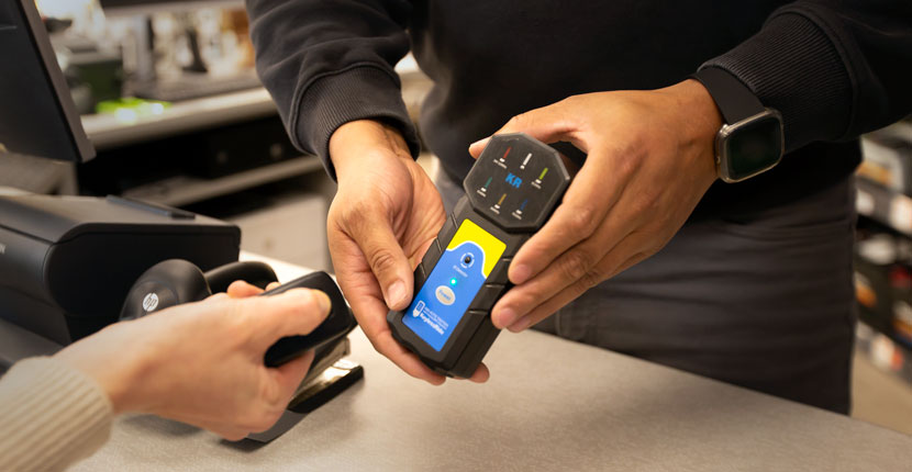checking an auto key fob